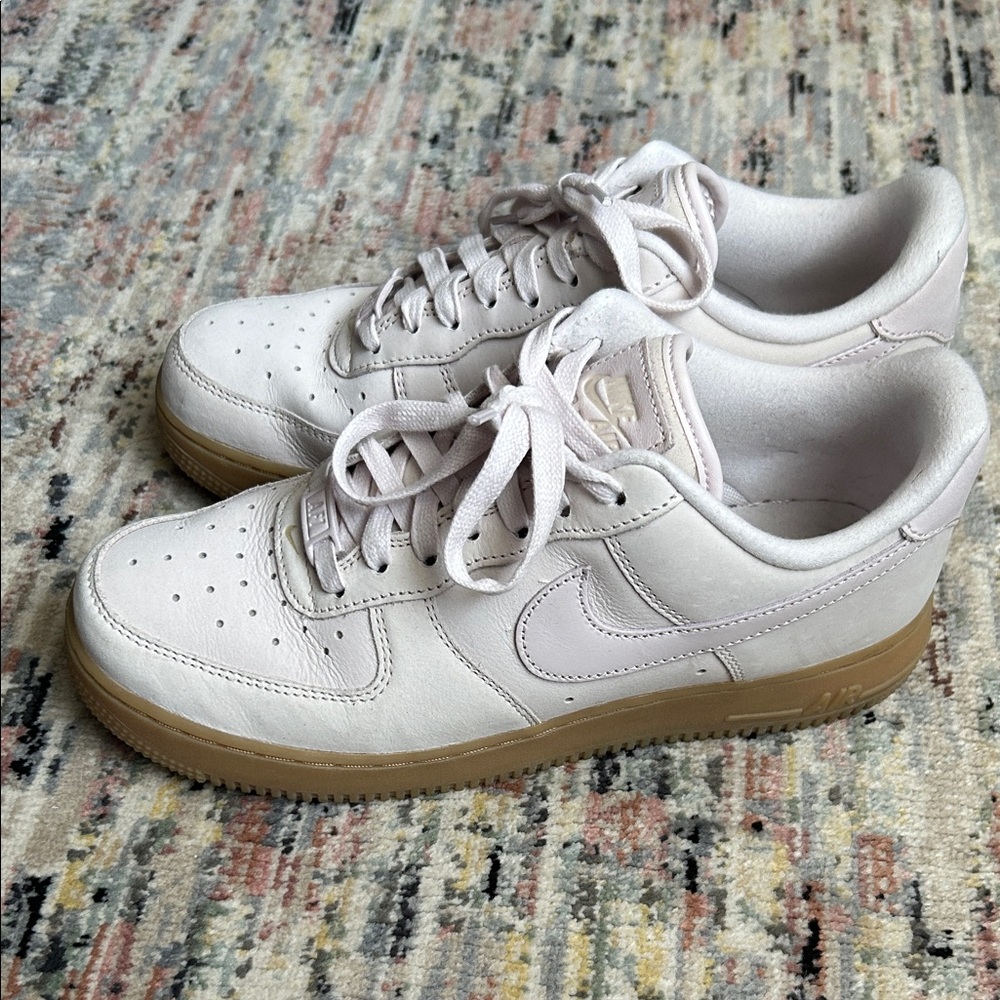 Nike Air Force 1 - Picture 3 of 6